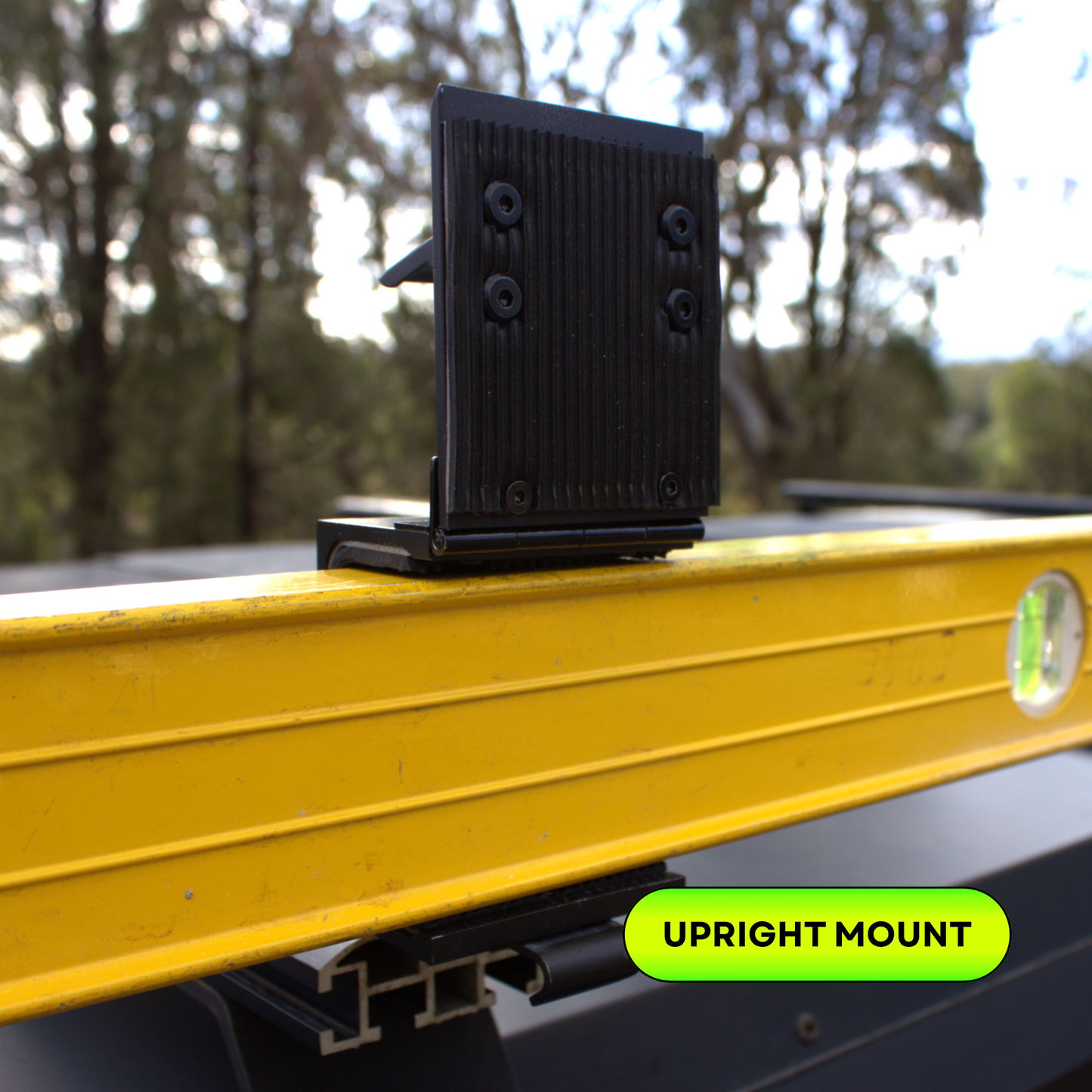 The Third Arm™ Spirit Level Mount