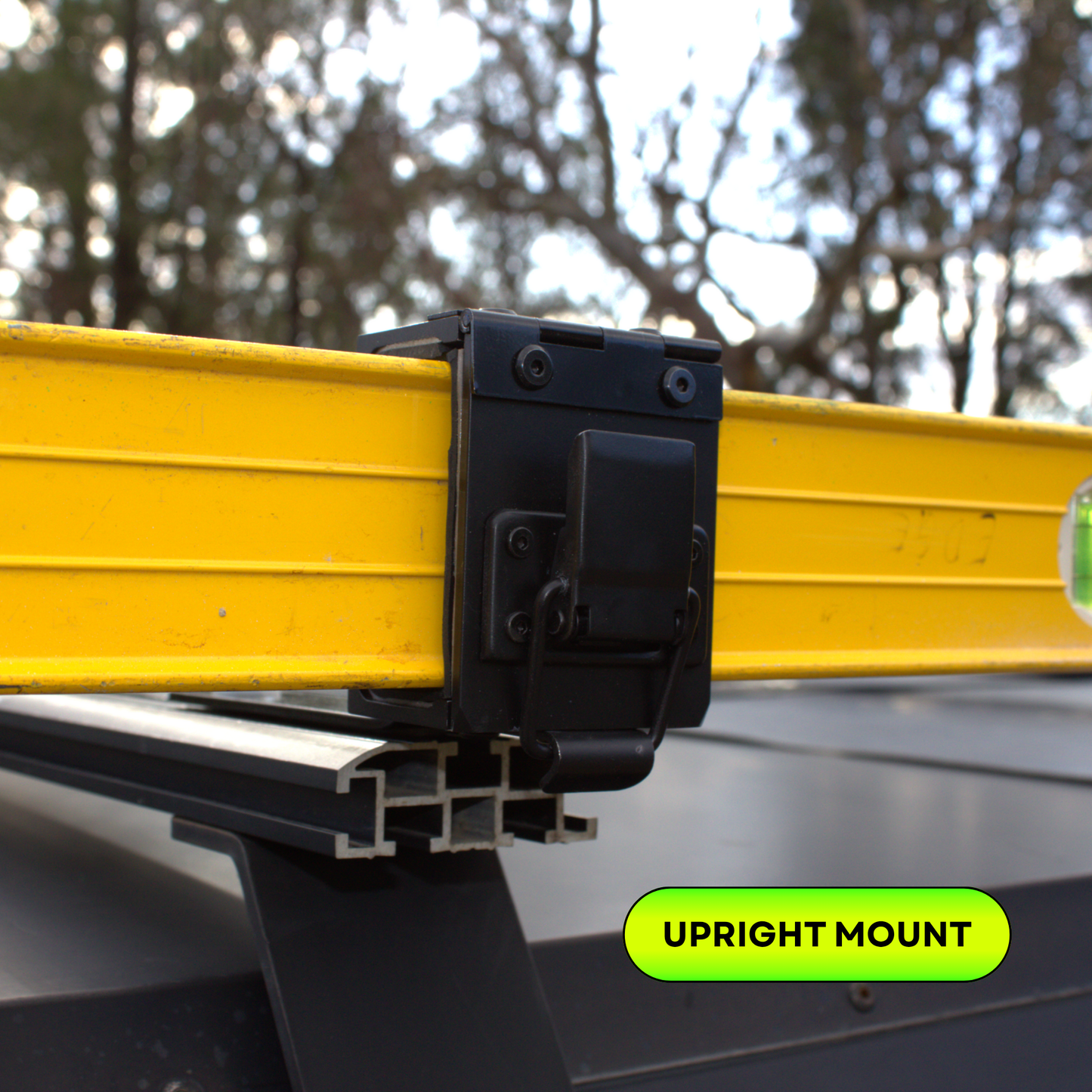The Third Arm™ Spirit Level Mount