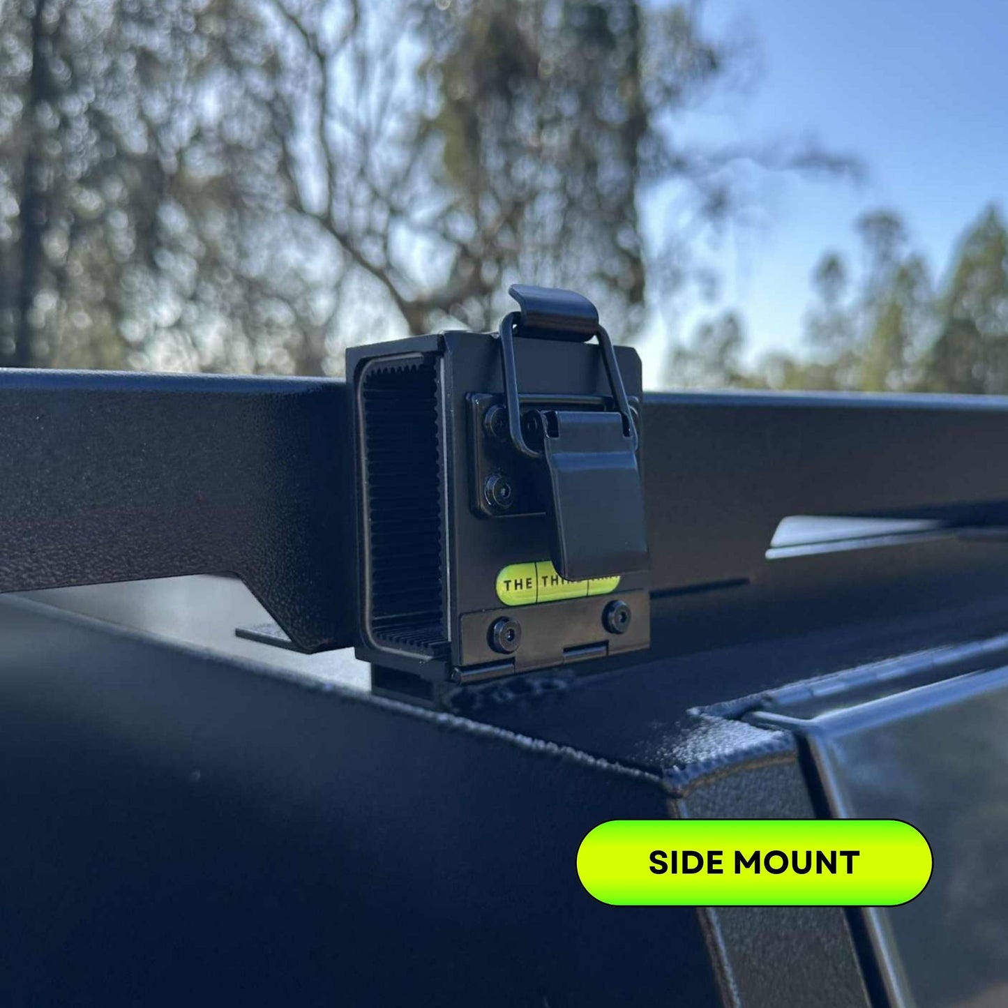 The Third Arm™ Spirit Level Mount